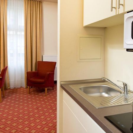 Hotel & Apartments Zarenhof Berlin Prenzlauer Berg Екстериор снимка