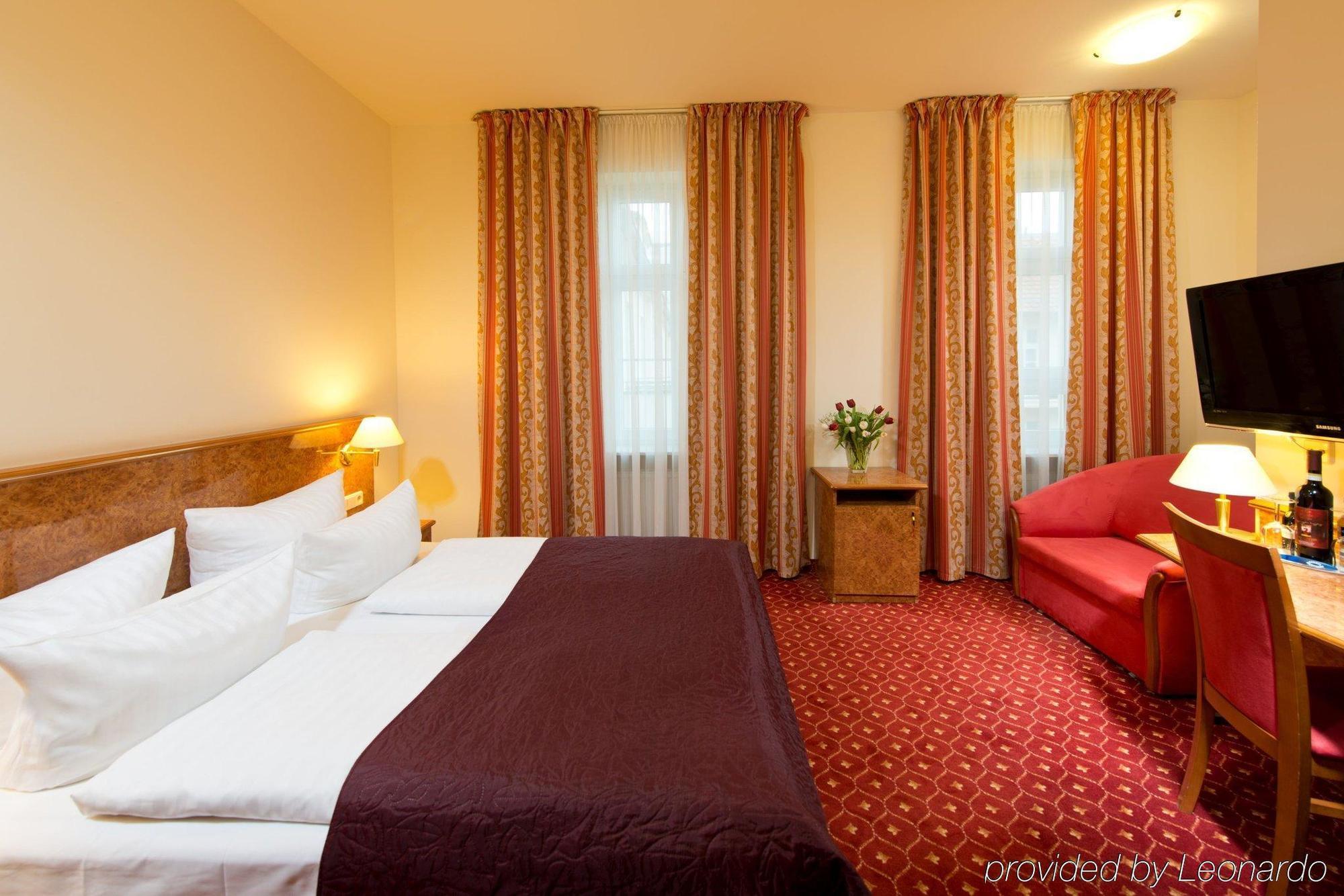 Hotel & Apartments Zarenhof Berlin Prenzlauer Berg Екстериор снимка