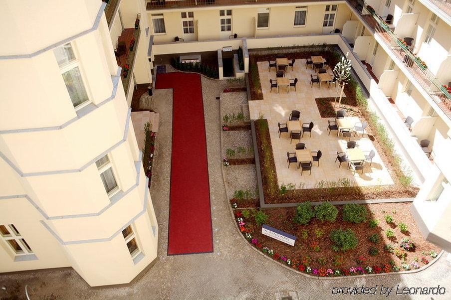 Hotel & Apartments Zarenhof Berlin Prenzlauer Berg Екстериор снимка