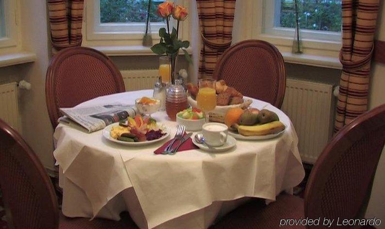 Hotel & Apartments Zarenhof Berlin Prenzlauer Berg Ресторант снимка