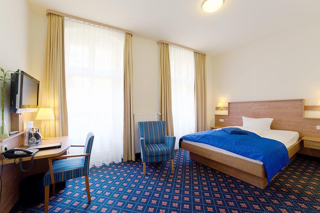Hotel & Apartments Zarenhof Berlin Prenzlauer Berg Екстериор снимка
