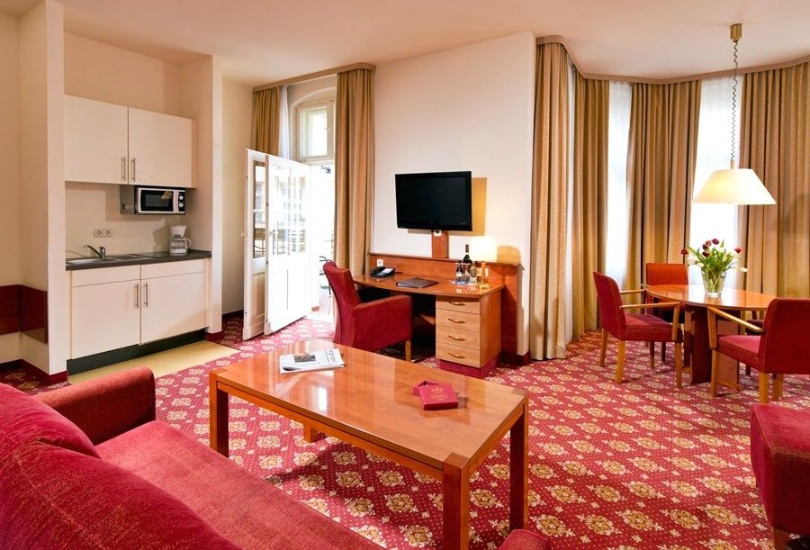 Hotel & Apartments Zarenhof Berlin Prenzlauer Berg Екстериор снимка