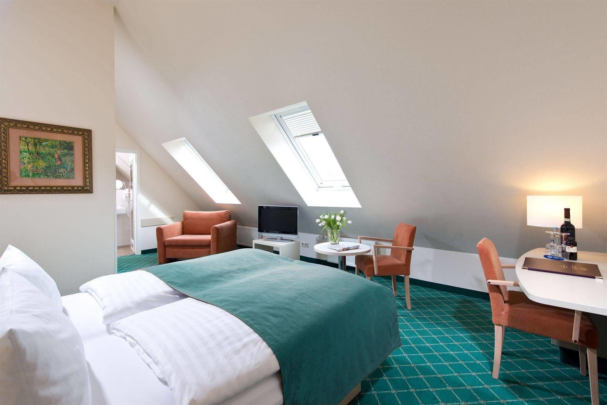 Hotel & Apartments Zarenhof Berlin Prenzlauer Berg Екстериор снимка