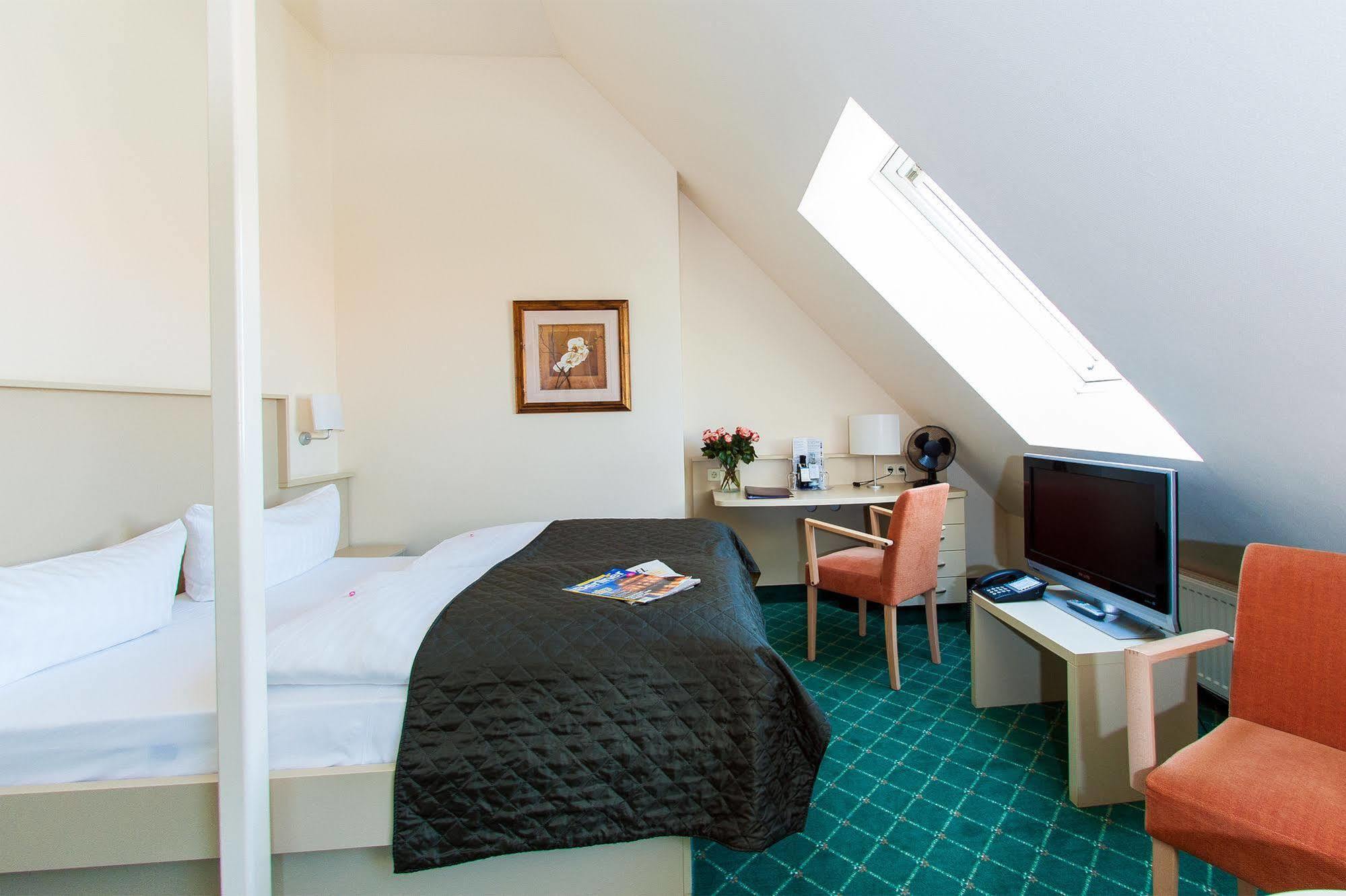 Hotel & Apartments Zarenhof Berlin Prenzlauer Berg Екстериор снимка